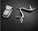 Hyundai multitool
