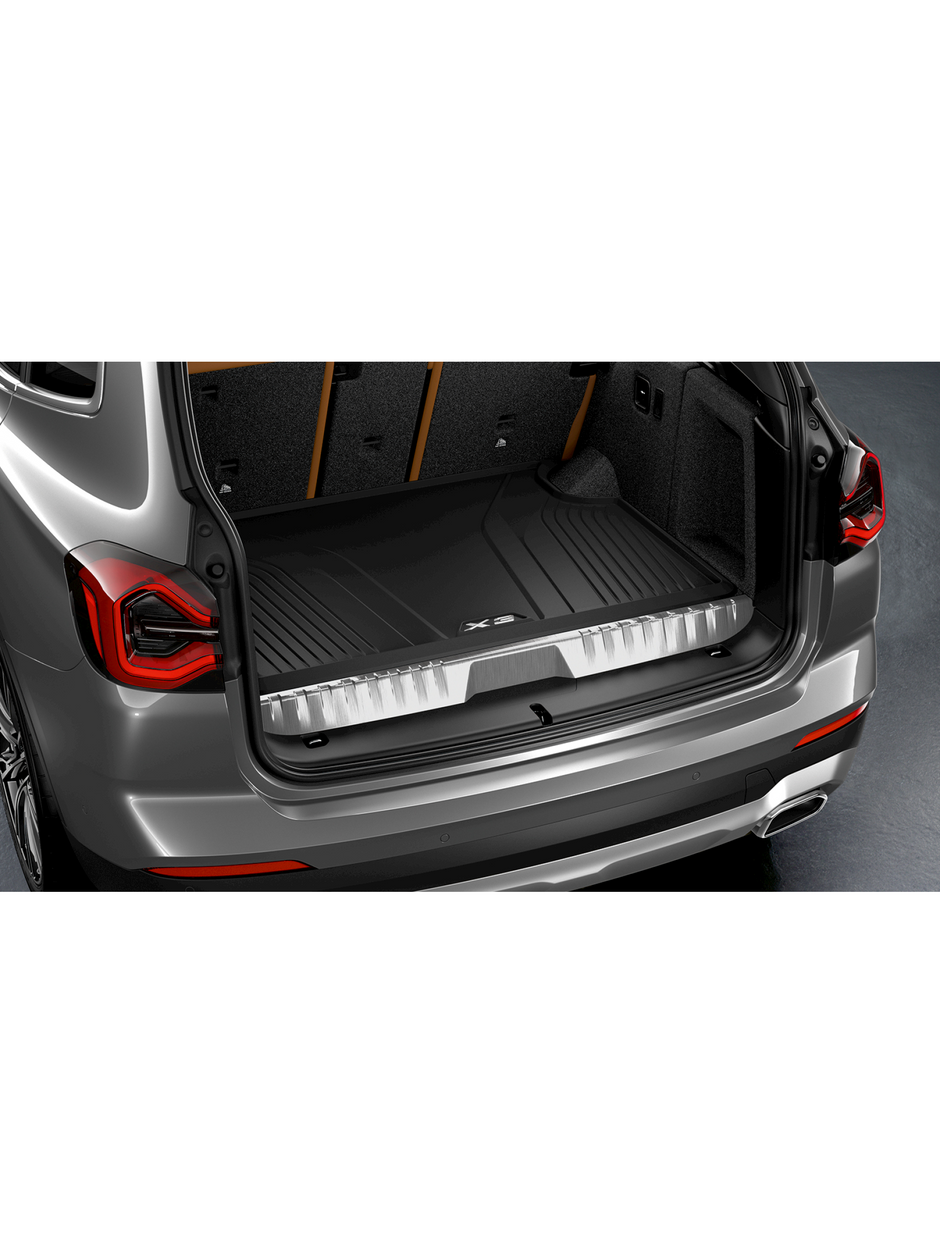 BMW IX3 Bagagerumsbakke